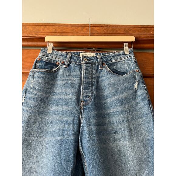 NWT Abercrombie & Fitch Women's Curve Love The Dad High Rise Jeans Distressed 27 - Picture 3 of 10